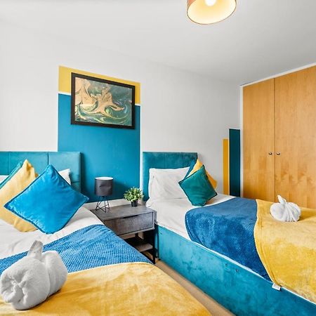 Enchanting Bristol Abode -Sleeps 6 With Balcony! Eksteriør bilde